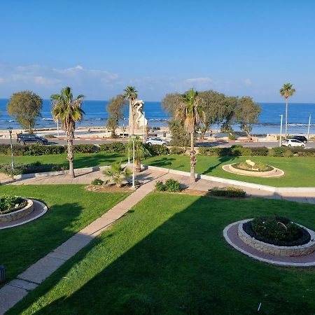 First Sea Line Apartment, Acre - Amazing Coastal View In Heart Of Akko Eksteriør billede